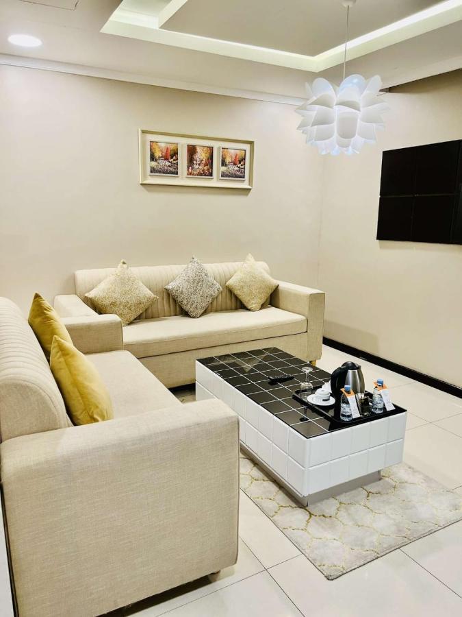 اصاله الشروق للأجنحه الفندقيه Al Khobar Exterior photo
